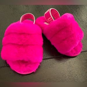 TODDLER UGG FLUFF YEAH SLIDE HOT PINK